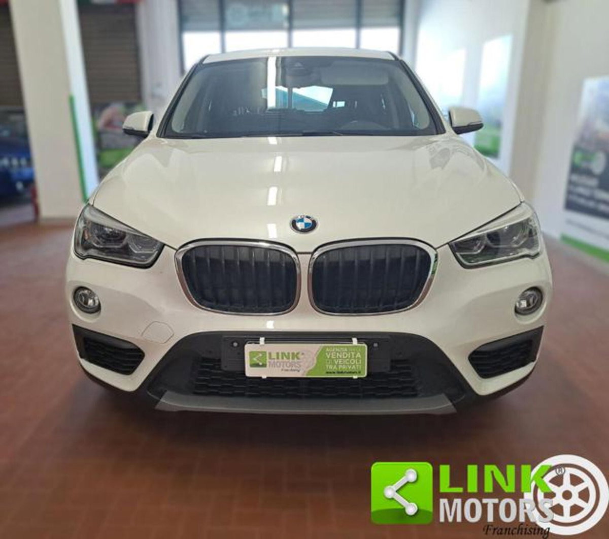 BMW X1 xDrive20d Business (2)