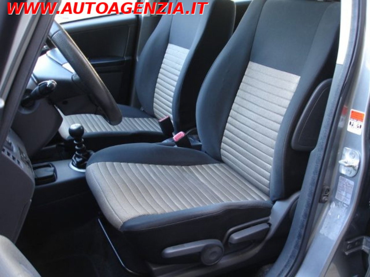 Fiat Sedici 1.9 MJT 4x4 Dynamic (10)