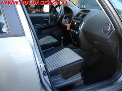 Fiat Sedici 1.9 MJT 4x4 Dynamic (14)