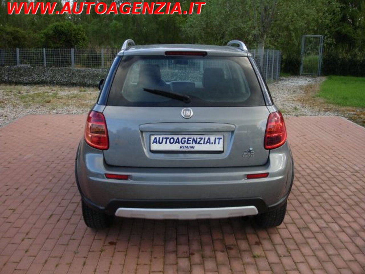 Fiat Sedici 1.9 MJT 4x4 Dynamic (7)