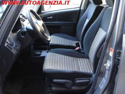 Fiat Sedici 1.9 MJT 4x4 Dynamic (9)