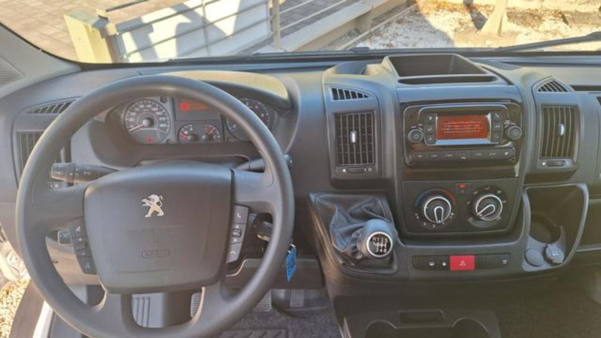 Peugeot Boxer Furgone 435 2.2 BlueHDi 165 S&S PLM-SL-TM Furgone (11)