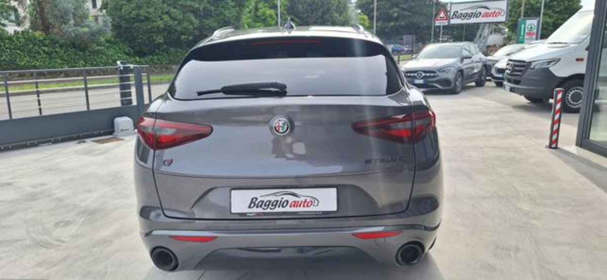 Alfa Romeo Stelvio Stelvio 2.2 Turbodiesel 210 CV AT8 Q4 Veloce (16)