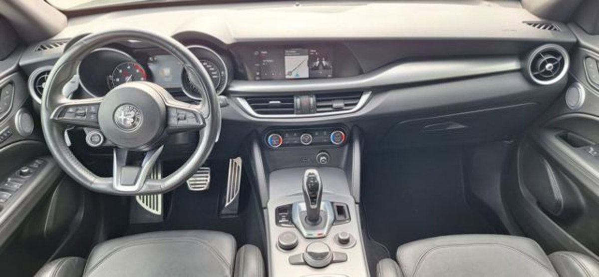 Alfa Romeo Stelvio Stelvio 2.2 Turbodiesel 210 CV AT8 Q4 Veloce (2)