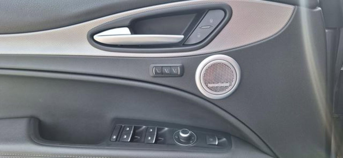 Alfa Romeo Stelvio Stelvio 2.2 Turbodiesel 210 CV AT8 Q4 Veloce (9)