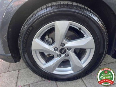 Audi Q3 35 2.0 tdi Business Advanced s-tronic (13)