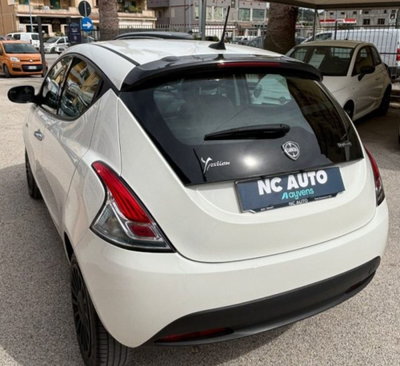 Lancia Ypsilon 1.0 FireFly 5 porte S&S Hybrid Silver Plus (7)