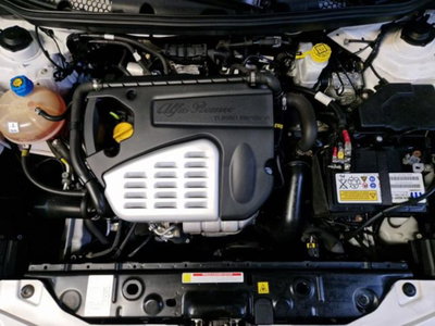 Alfa Romeo Giulietta 1.4 Turbo Giulietta 120cv (15)