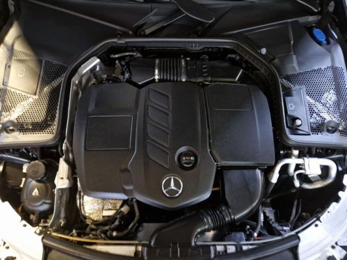 Mercedes-Benz Classe C 180 d Auto Sport (15)