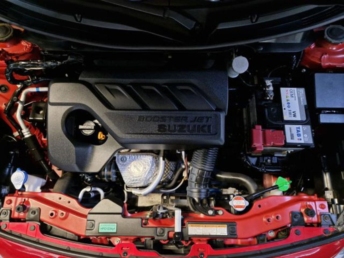 Suzuki Swift 1.0 Boosterjet Hybrid S (15)