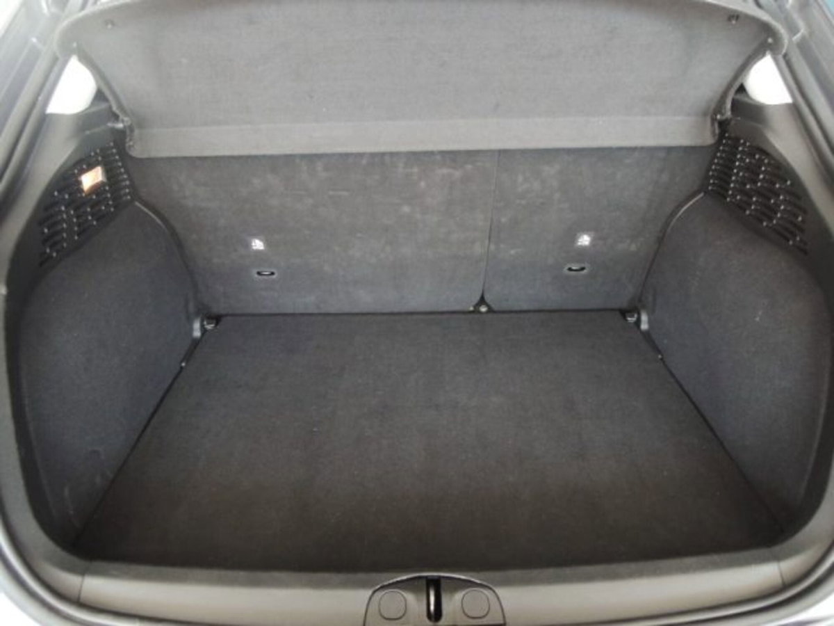 Fiat 500X 1.3 MultiJet 95 CV Club (13)