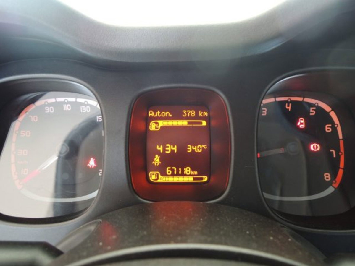 Fiat Panda 1.0 firefly hybrid s&s 70cv 5p.ti (9)