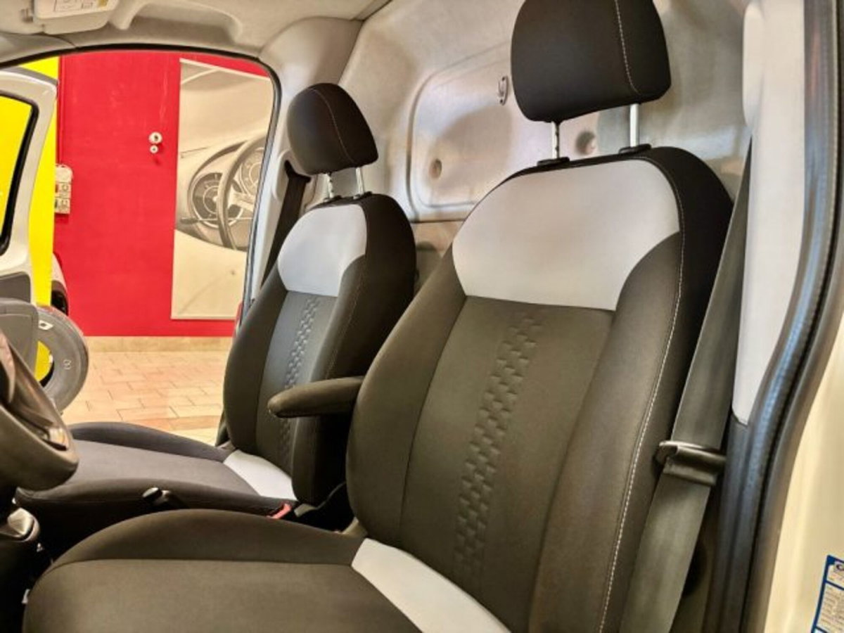 Fiat Fiorino combi N1 1.3 mjt 95cv Adventure (11)