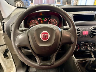 Fiat Fiorino combi N1 1.3 mjt 95cv Adventure (12)