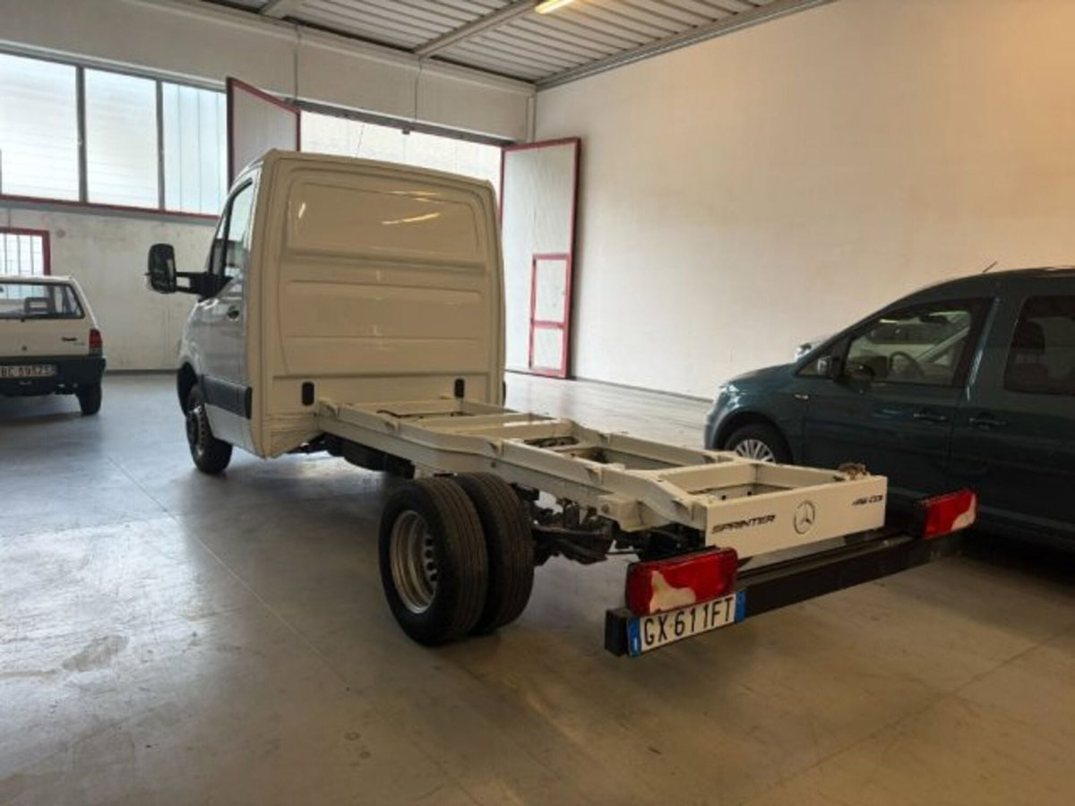Mercedes-Benz Sprinter T43/35 416 CDI RWD RG Cabinato (3)
