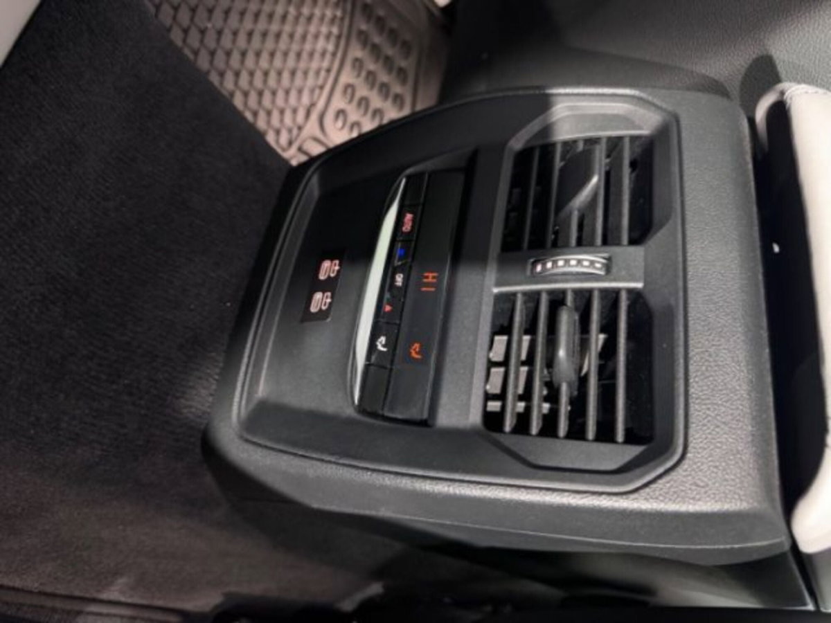 BMW Serie 3 M3 3.0 Competition M xdrive auto (8)