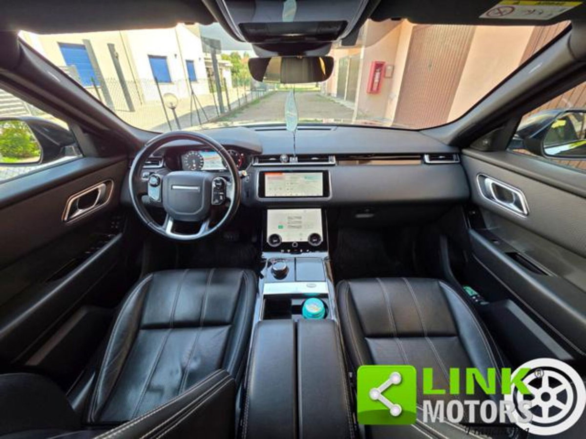 Land Rover Range Rover Velar 2.0D I4 180 CV (5)