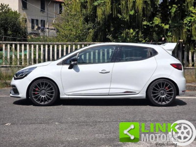 Renault Clio 1.6 T 220CV EDC Start&Stop 5 porte R.S. Trophy (16)