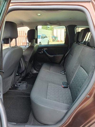 Dacia Duster 1.5 dCi 110CV 4x2 Ambiance (5)