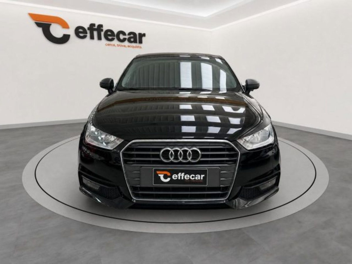 Audi A1 Sportback 1.4 TDI (2)