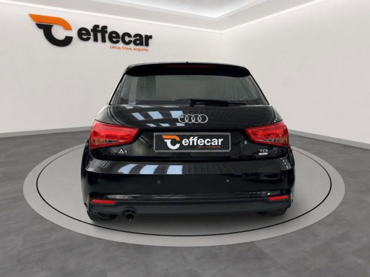Audi A1 Sportback 1.4 TDI (5)