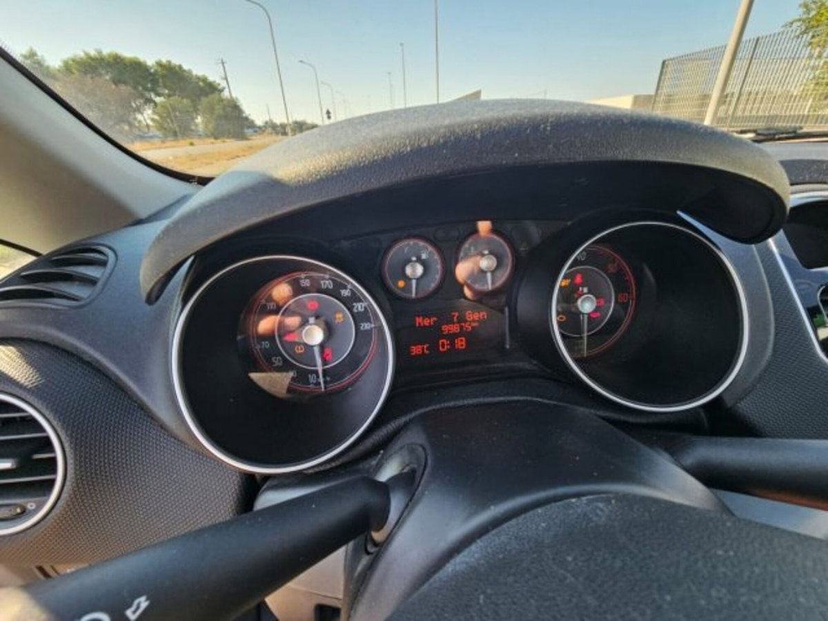 Fiat Punto 1.3 MJT 95CV S&S MTA 5 porte Van Easy 4 posti (17)