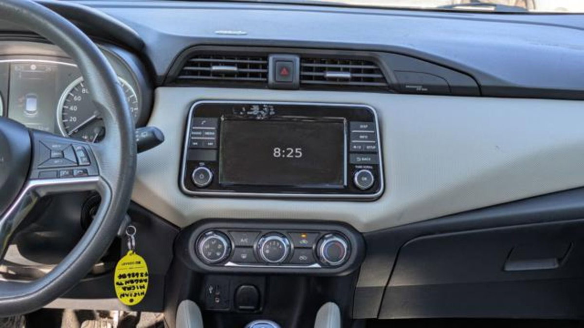 Nissan Micra IG 71 5 porte Visia+ (8)