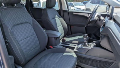 Ford Kuga 1.5 EcoBoost 120 CV 2WD (9)