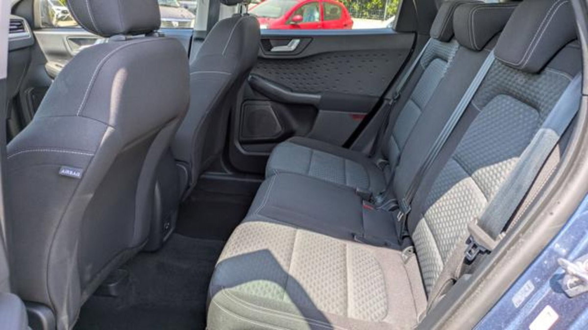 Ford Kuga 1.5 EcoBoost 120 CV 2WD (14)