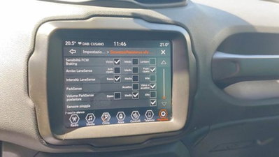 Jeep Renegade 1.5 Turbo T4 MHEV Limited (14)