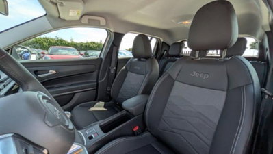 Jeep Avenger 1.2 turbo Altitude fwd 100cv (15)