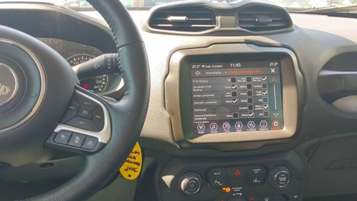 Jeep Renegade 1.5 Turbo T4 MHEV Limited (13)
