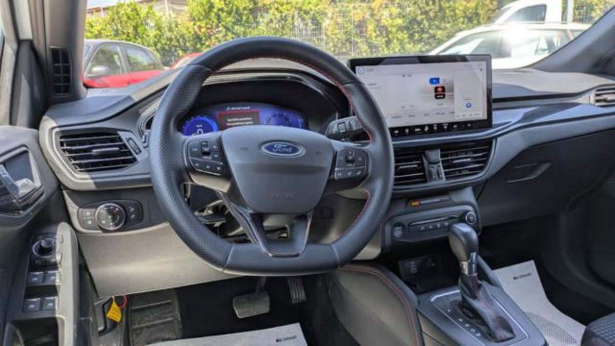 Ford Focus 1.0t ecoboost h ST-Line 155cv powershift (5)