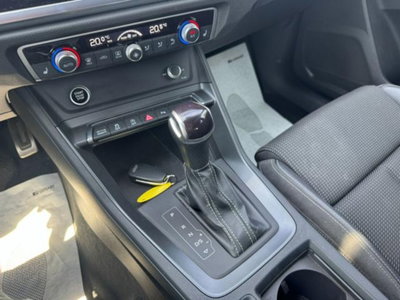 Audi Q3 35 2.0 tdi s-tronic (10)