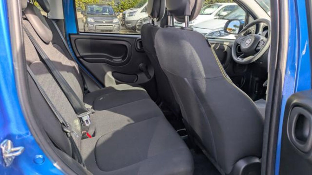 Fiat Panda Cross 1.0 firefly hybrid Cross s&s 70cv 5p.ti (17)