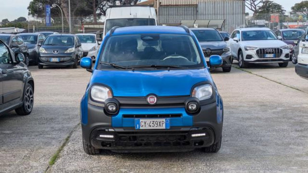 Fiat Panda Cross 1.0 firefly hybrid Cross s&s 70cv 5p.ti (2)