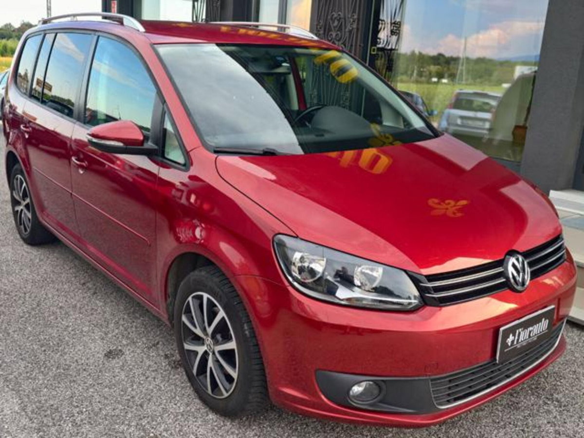 Volkswagen Touran 1.2 TSI Comfortline BMT (2)