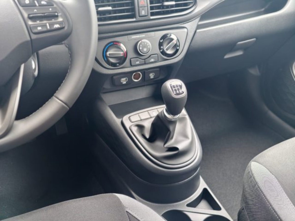 Hyundai i10 1.0 mpi Connectline 63cv (14)