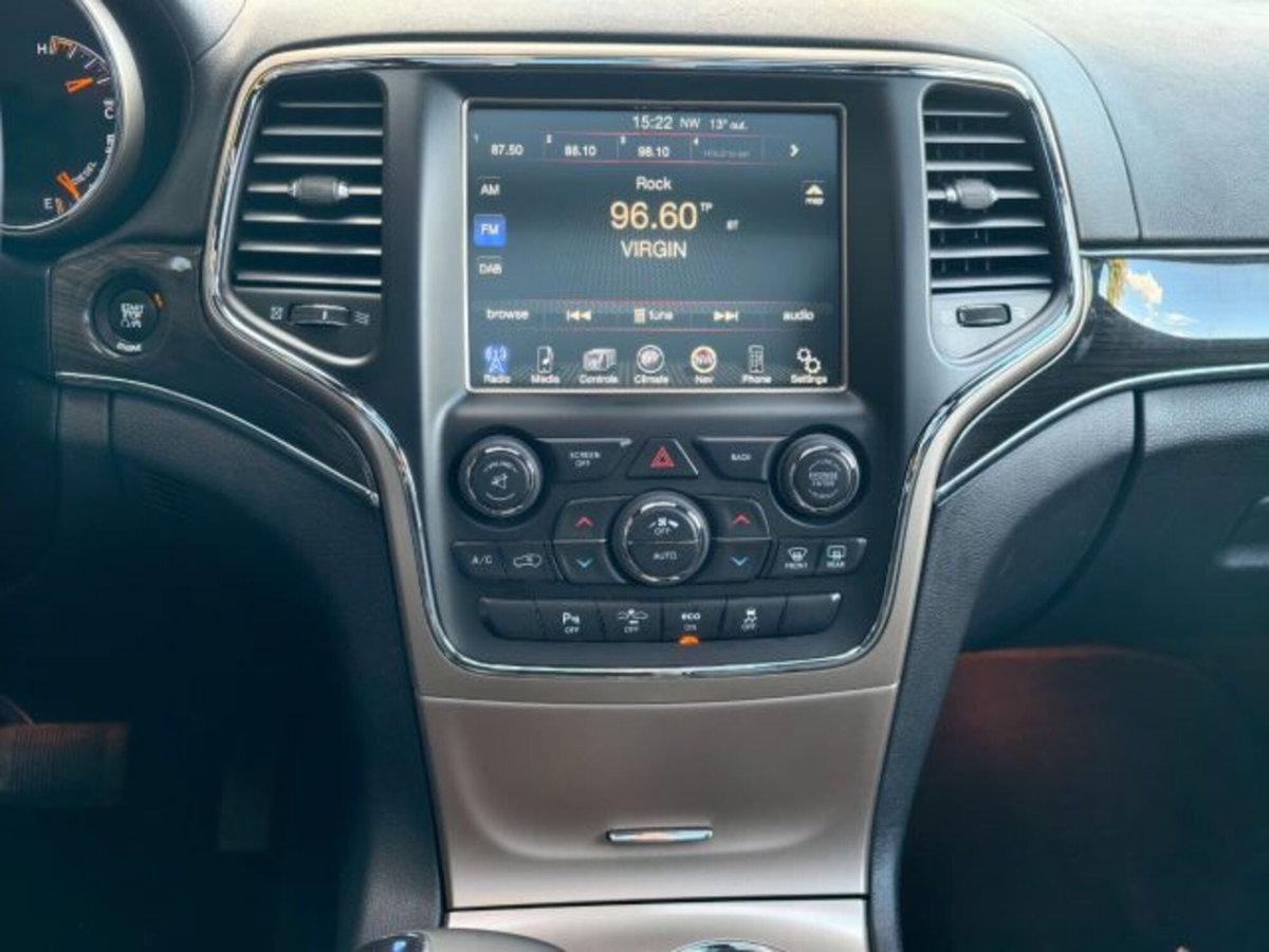 Jeep Grand Cherokee 3.0 V6 CRD 250 CV Multijet II Overland (12)