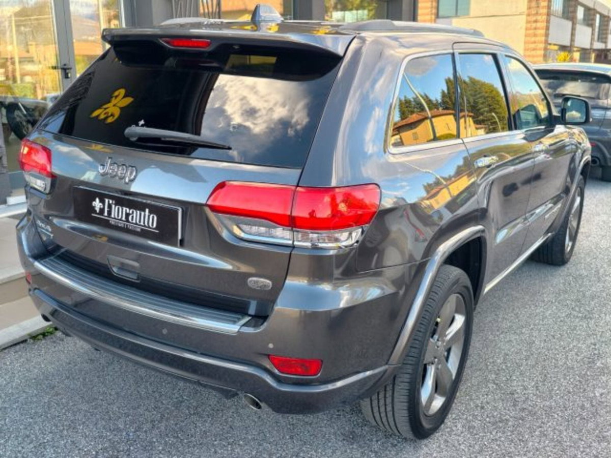 Jeep Grand Cherokee 3.0 V6 CRD 250 CV Multijet II Overland (3)