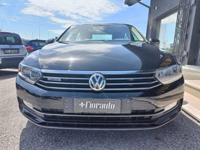Volkswagen Passat 2.0 TDI SCR 190 CV 4MOTION DSG Executive BMT usata