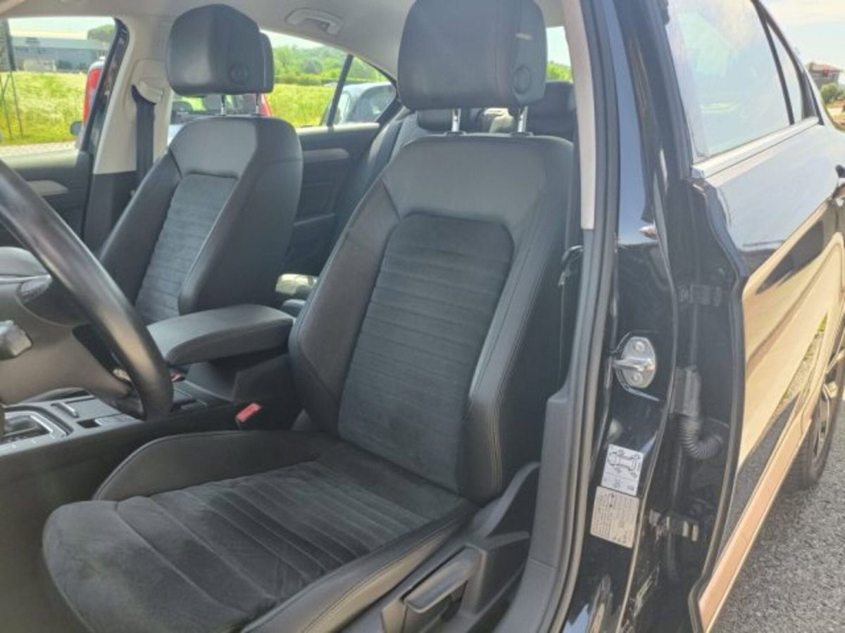 Volkswagen Passat 2.0 TDI SCR 190 CV 4MOTION DSG Executive BMT (11)