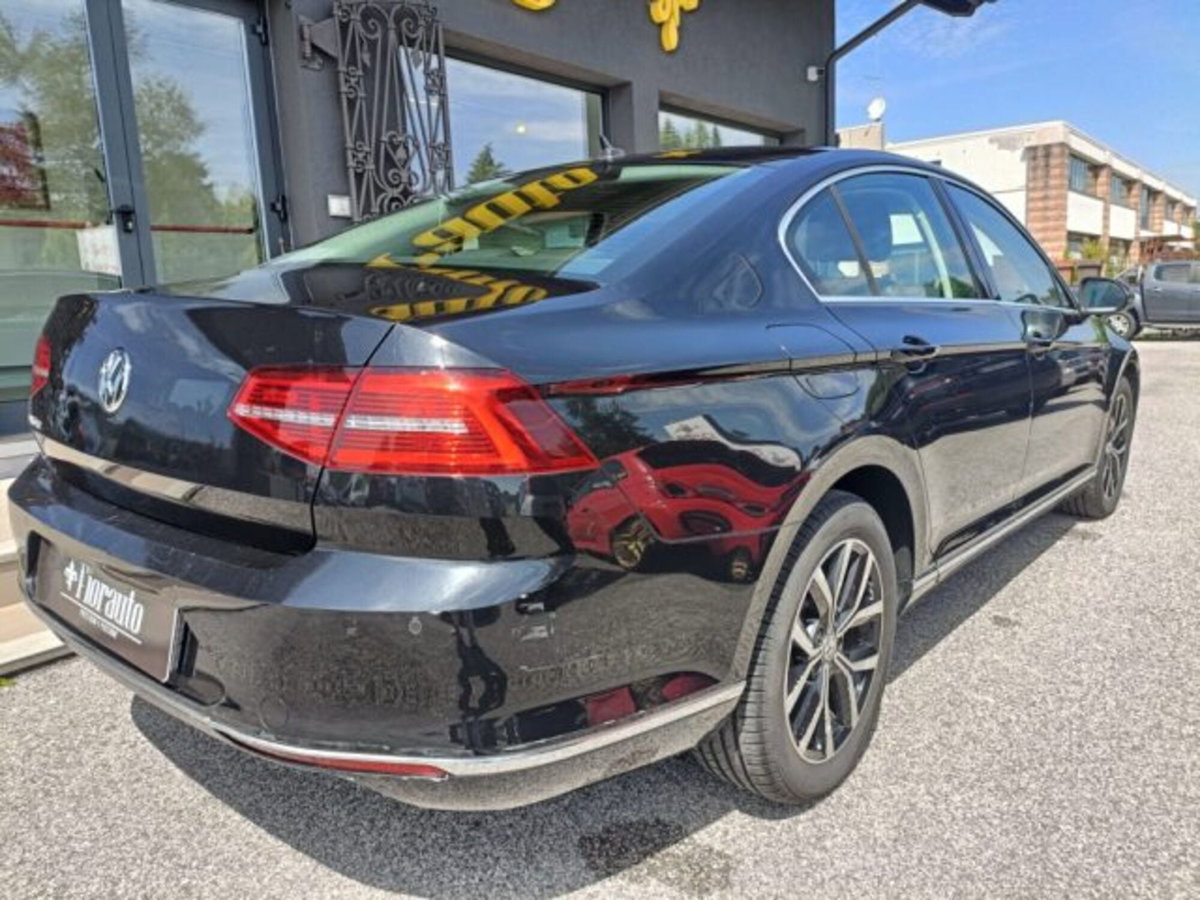 Volkswagen Passat 2.0 TDI SCR 190 CV 4MOTION DSG Executive BMT (4)