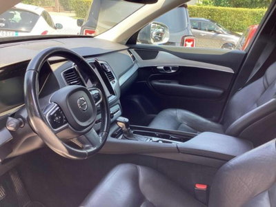 Volvo XC90 D5 AWD Geartronic 7 posti Inscription (8)