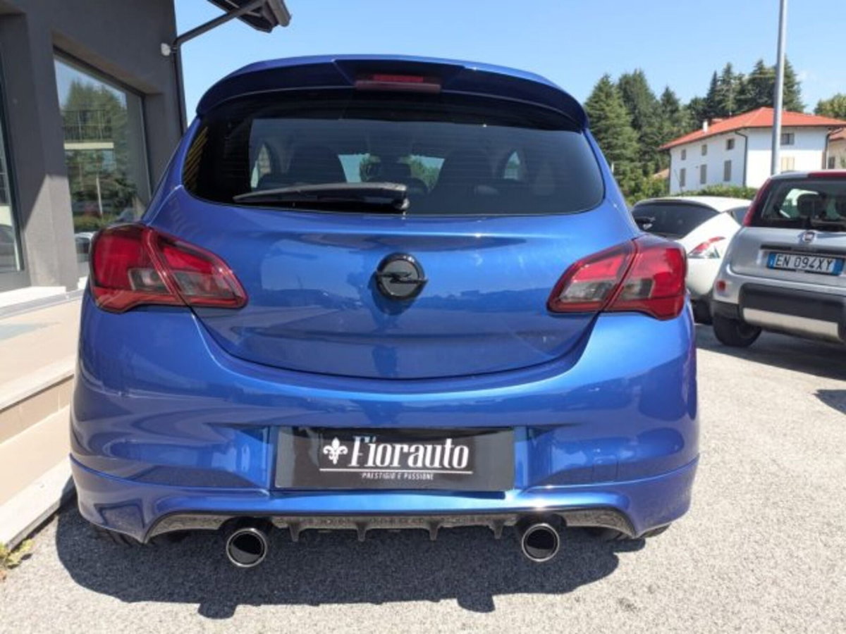 Opel Corsa Coupé 1.6 Turbo OPC (5)