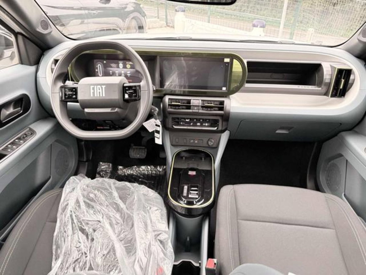 Fiat Grande Panda 1.2 Icon 100cv (2)