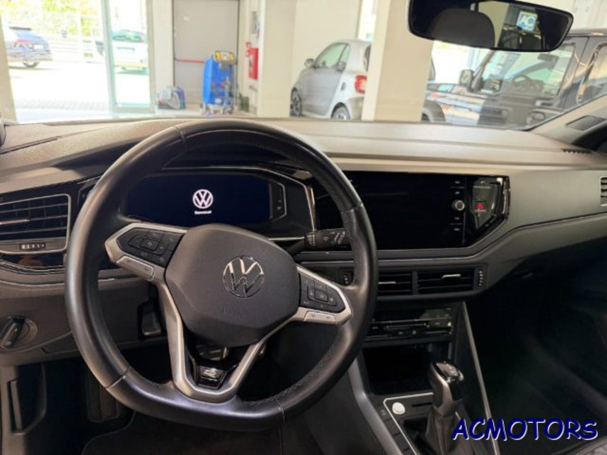 Volkswagen Taigo 1.0 TSI 110 CV DSG R-Line (9)