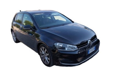Volkswagen Golf 1.6 TDI DPF 5p. Highline (2)