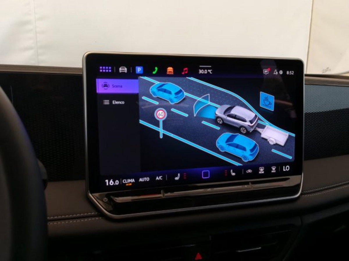 Volkswagen Tiguan 1.5 etsi Edition 130cv dsg (10)