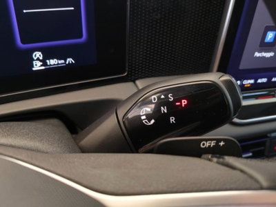 Volkswagen Tiguan 1.5 etsi Edition 130cv dsg (18)